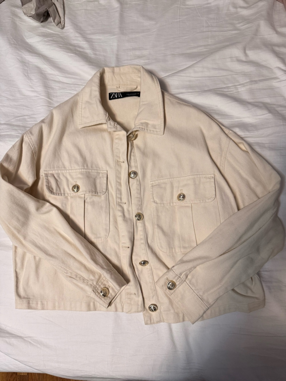 Zara Cream Button-Front Jean Jacket
